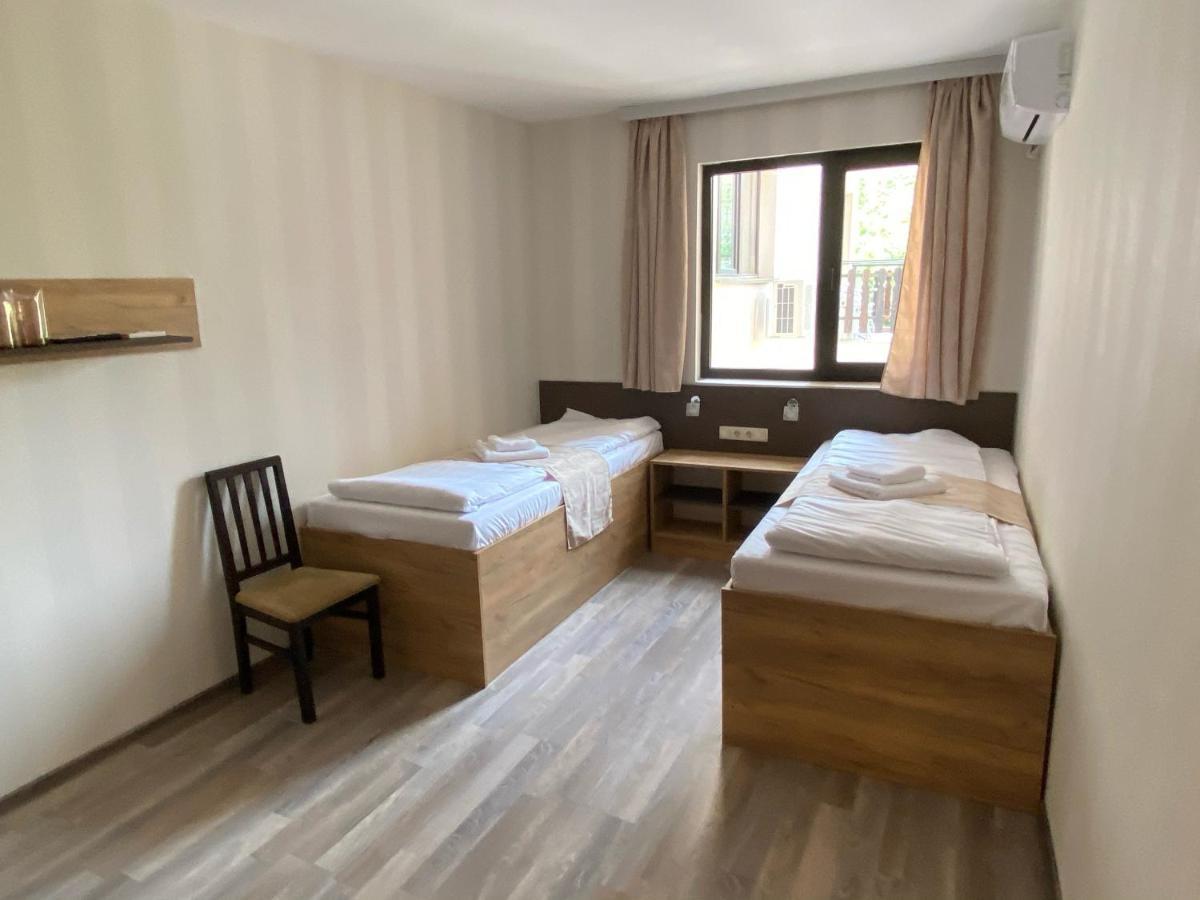 & Hotel
